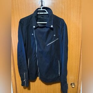 Pull&Bear Men's Black Lightweight Jacket